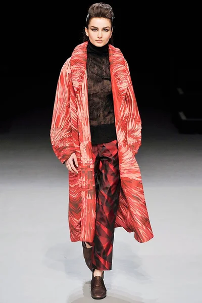 Look 29